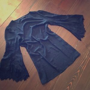 ✨boho bell sleeve little black dress✨🔮